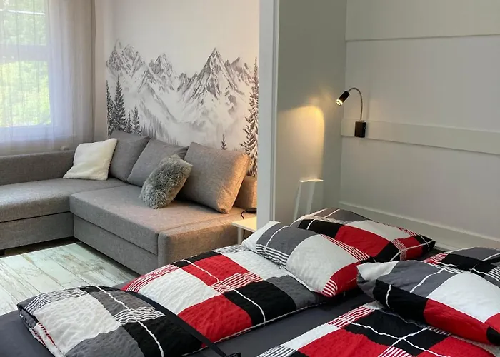 公寓 Renovated Studio | Dream Views • Balcony • Free Parking 洛伊克巴德