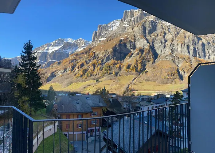 Renovated Studio | Dream Views • Balcony • Free Parking Leukerbad